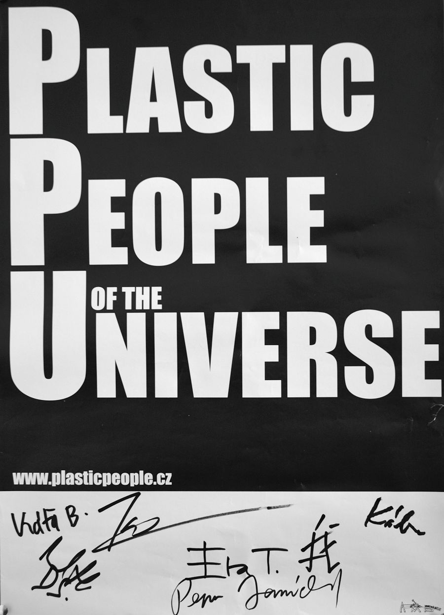 2009 - Plakát s podpisy Plastic People z vystoupení v Humpolci po 40ti letech